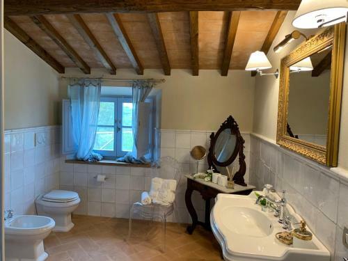 Hotel Cordella In Montalcino Wine Resort