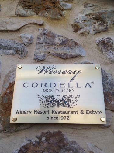 Hotel Cordella In Montalcino Wine Resort