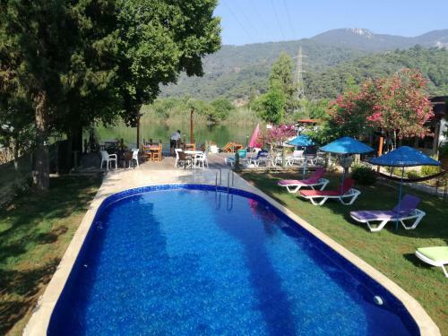 Hostal Dervi??han Pension