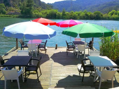 Hostal Dervi??han Pension