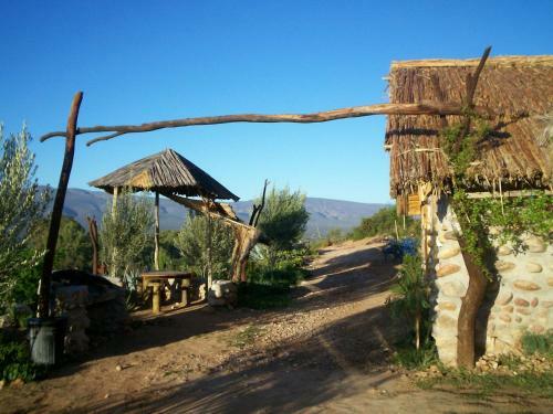 Amber Lagoon Backpackers Lodge