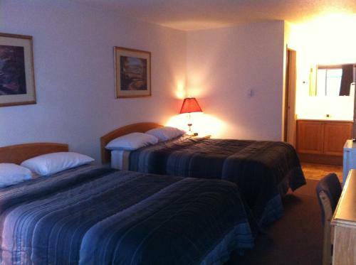 The Chalet Motel