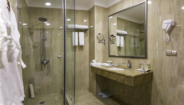 Paris Hotel Yerevan