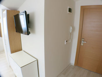 Holas Apartments
