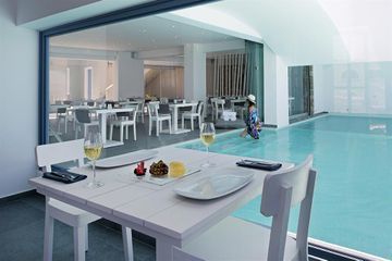 Hotel Acroterra Rosa