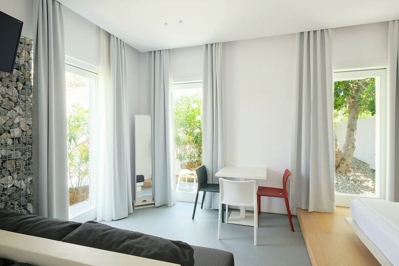 Hotel Relux Ios