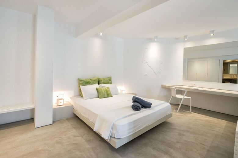 Hotel Relux Ios