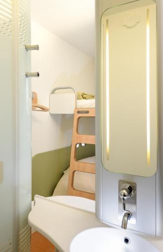 Hotel Ibis Istres Trigance