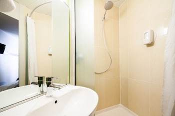 Hotel B&B H�tel Maurepas