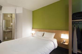 Hotel B&B H�tel Maurepas