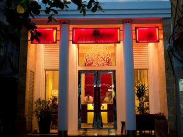 Gia Bao Grand Hotel