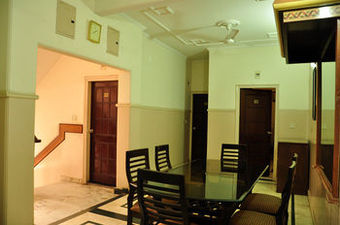 Hotel Oyo Rooms Huda City Center