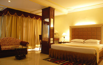 Hotel The Crown