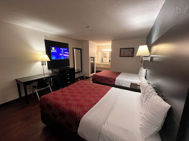 Hotel Econo Lodge Inn & Suites