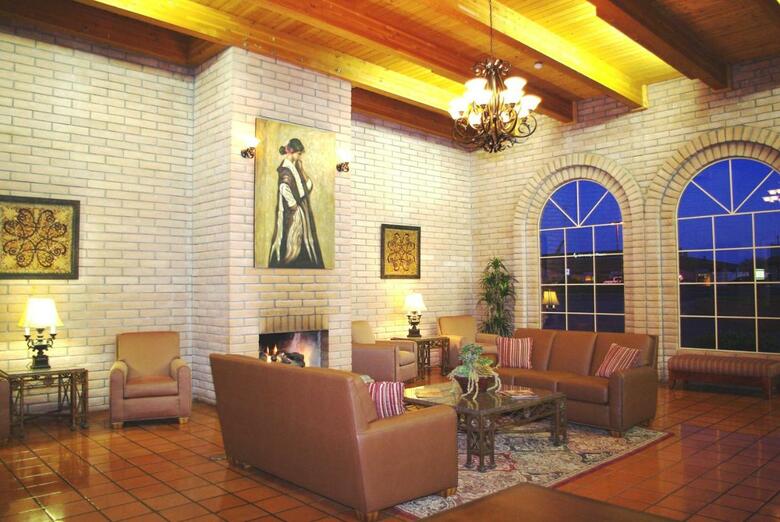 Hotel Sierra Suites