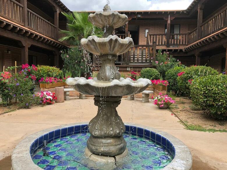 Hotel Sierra Suites