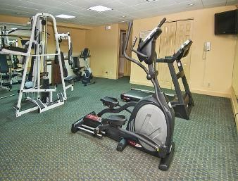 Hotel Baymont Inn And Suites Pensacola
