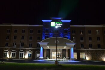 Holiday Inn Express Hotel & Suites Albany