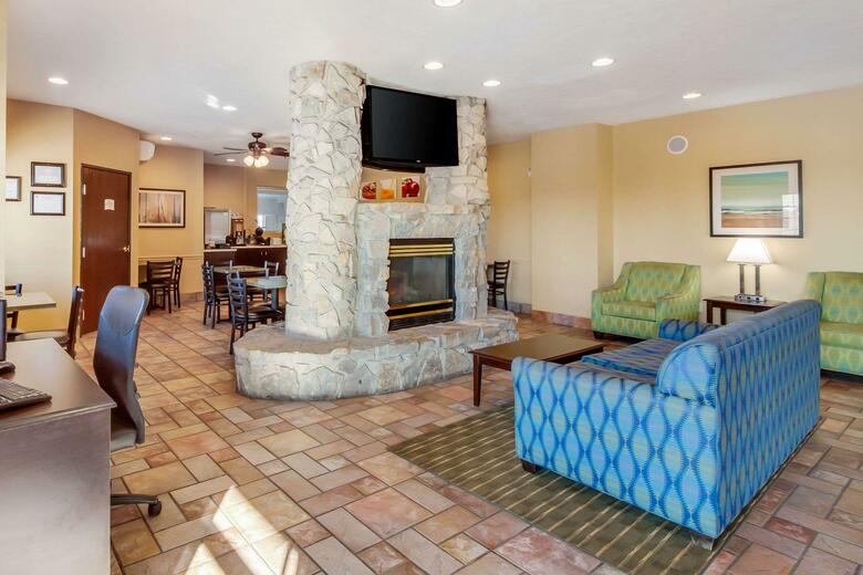 Hotel Quality Inn & Suites