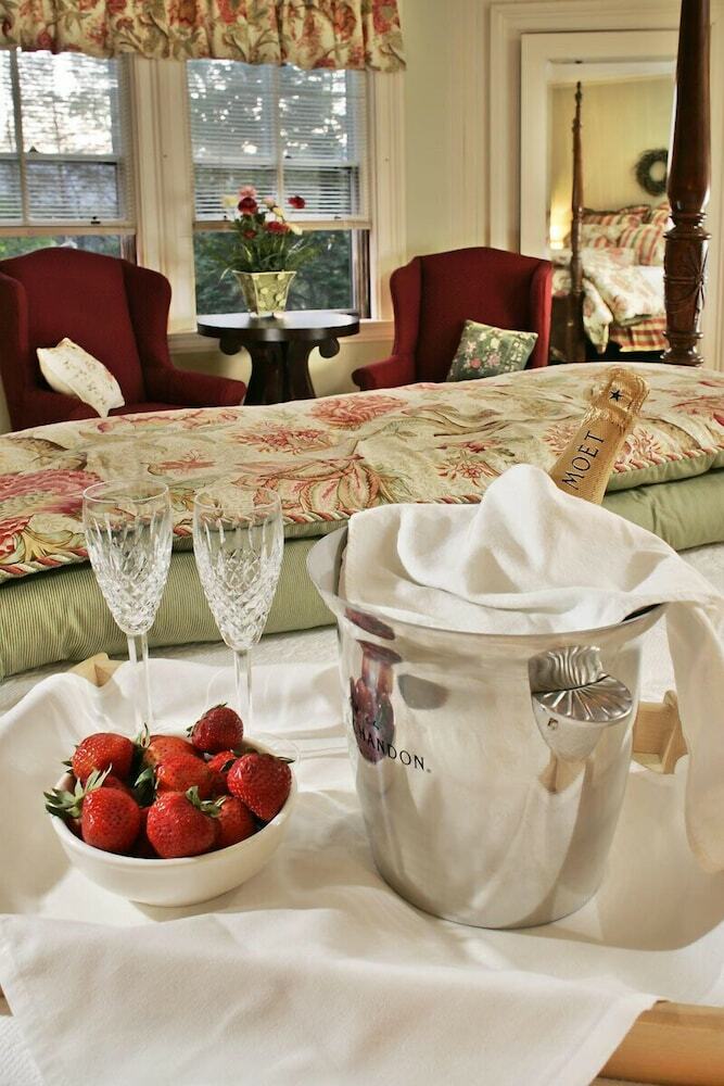 Bed & Breakfast Inn At Jackson