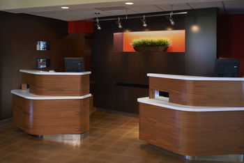 Hotel Courtyard By Marriott Detroit Livonia