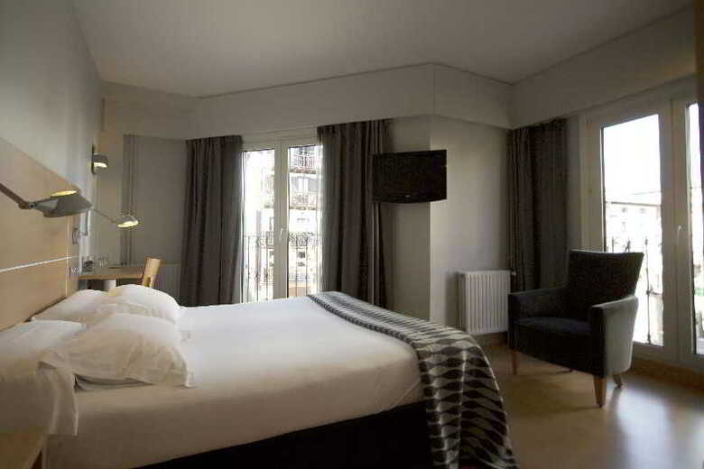Hotel Jauregui