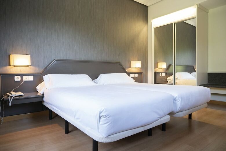 Hotel Urdanibia Park