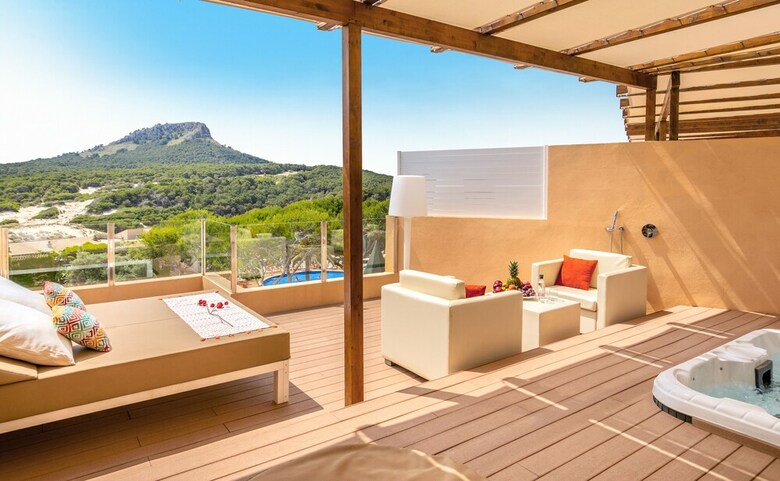 Aparthotel Viva Cala Mesquida Resort & Spa
