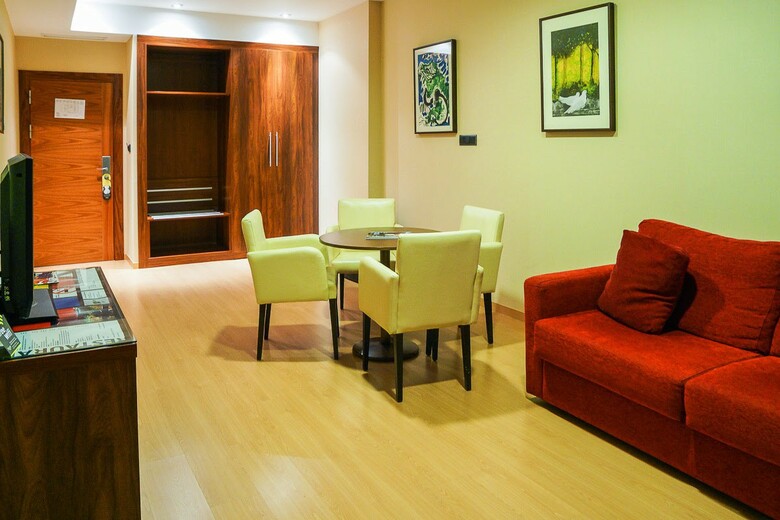 Hotel Sercotel Riscal
