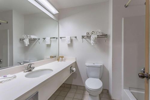 Motel 6 Santa Fe Central