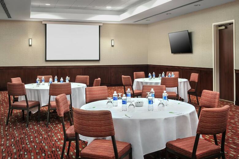 Hotel Courtyard By Marriott Charlotte City Center