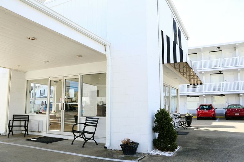 Hotel Oceans 2700