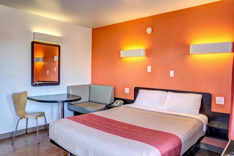 Motel 6 Murfreesboro