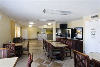Hotel Manor Inn College Station