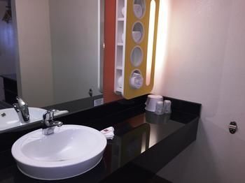 Motel 6 Brownsville North