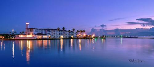 Hotel Lighthouse Inn At Aransas Bay