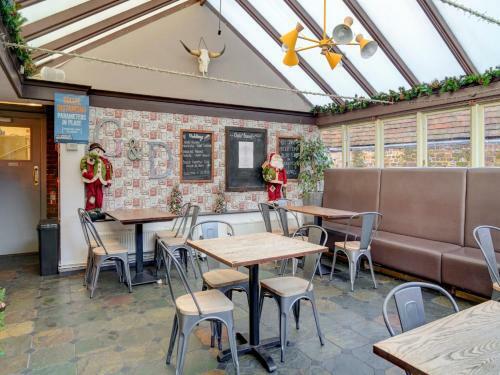 Hostal George And Dragon Inn