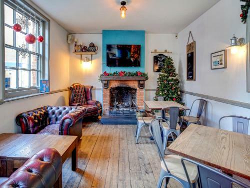 Hostal George And Dragon Inn