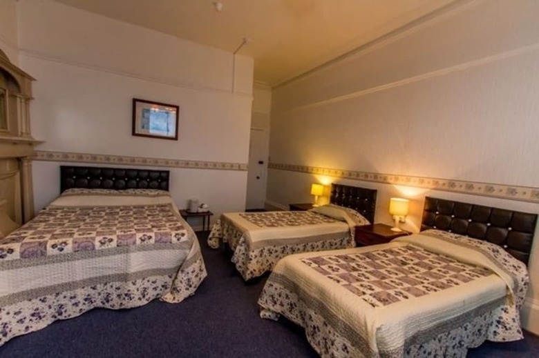 The Carlton Hotel