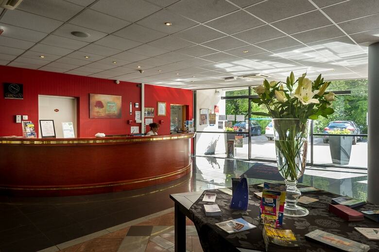Hotel H�tel Marso