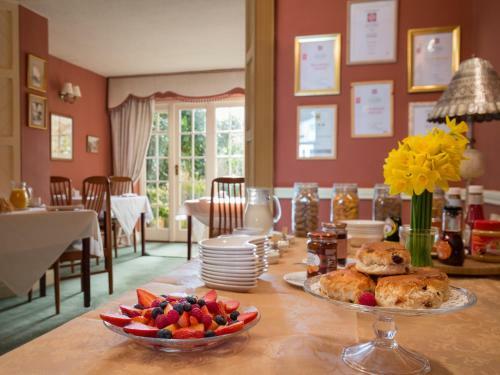 Hotel Homelands Guest House