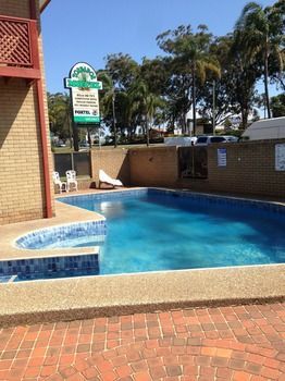 Toreador Motel