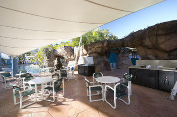 Hotel Breakfree Diamond Beach