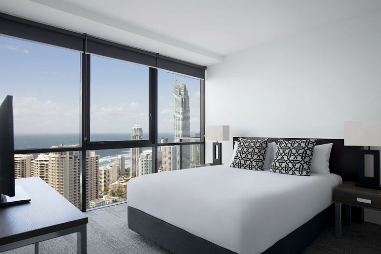 Hotel Mantra Circle On Cavill