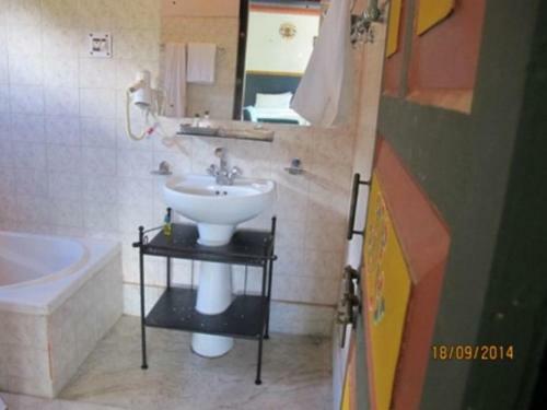 Hotel Namsaycholing Resort