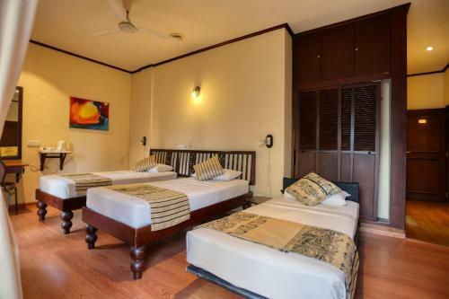 Yoho Colombo City Hotels