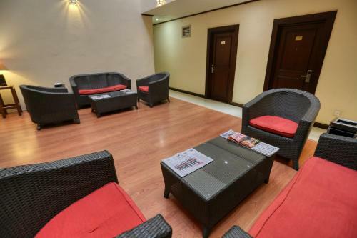 Yoho Colombo City Hotels