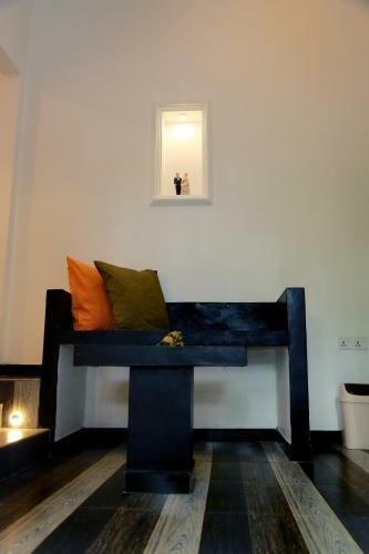 Posada Midigama Holiday Inn