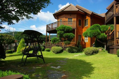 Ecran Pension