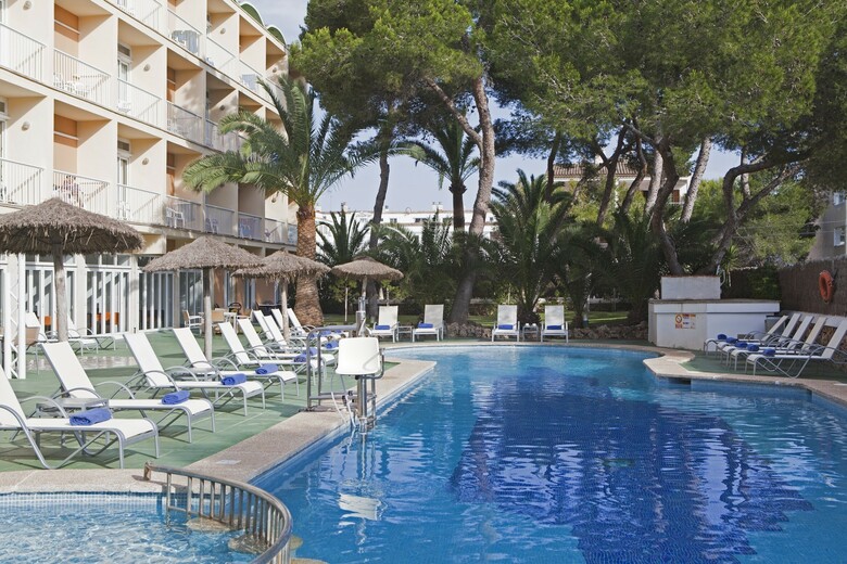 Aparthotel Isla De Cabrera